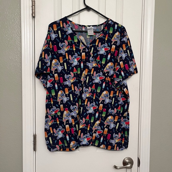 Women’s plus size Lilo and Stitch Scrub Top - Picture 1 of 2